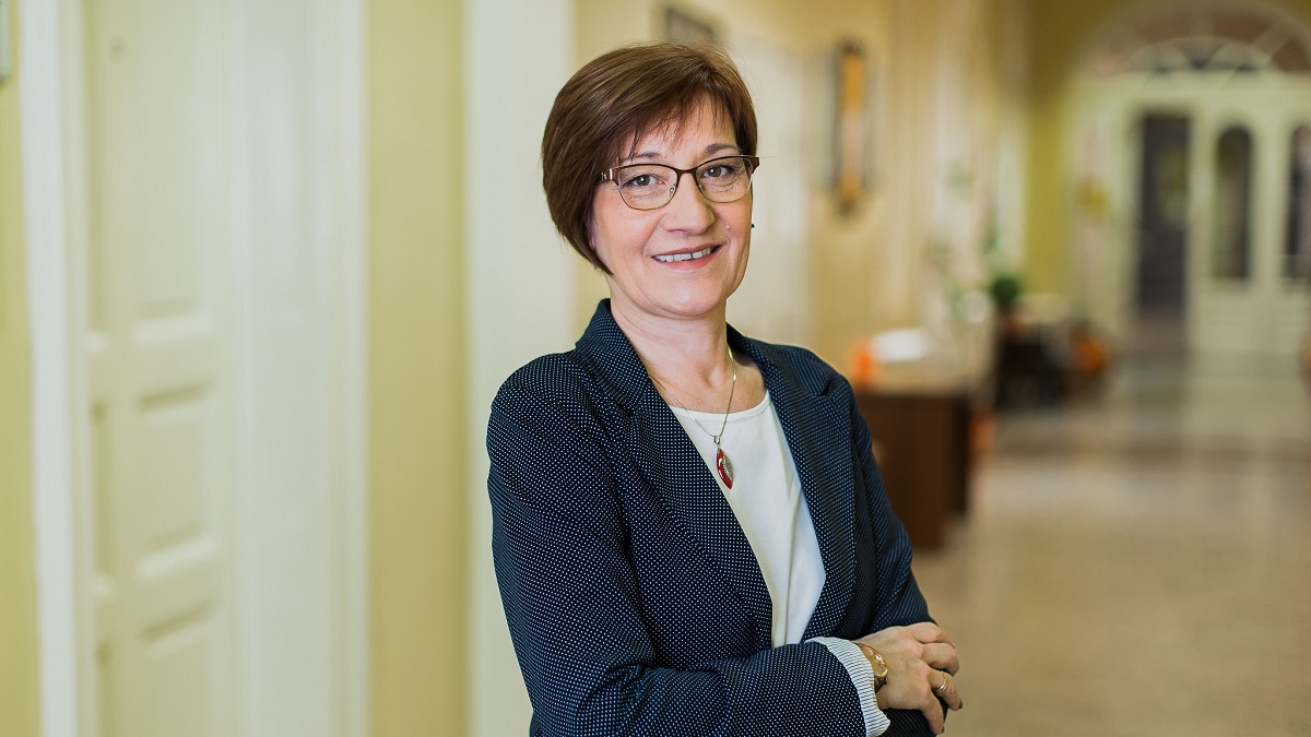 Dr. Szabó Éva: Megint hétfő!