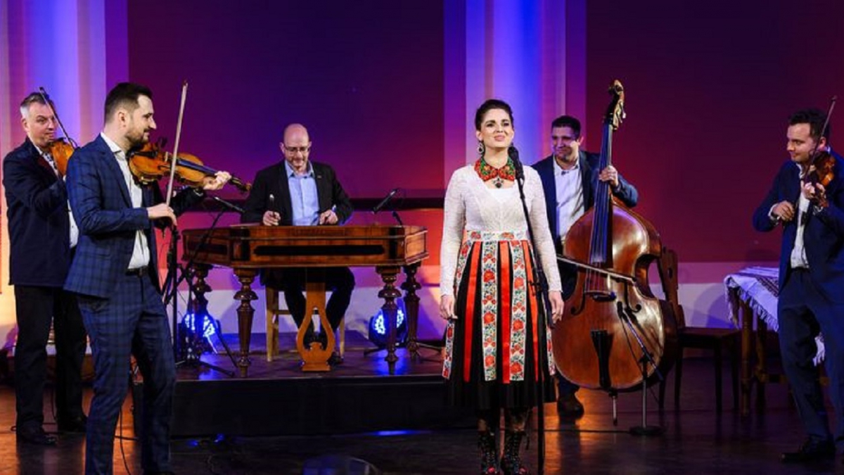 Nagy Albert és zenekara koncert és táncház