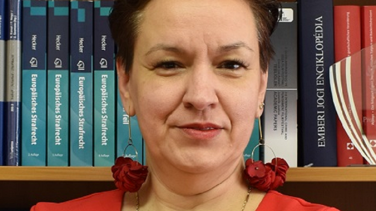 Prof. Dr. Karsai Krisztina: Bűnös mítoszok útvesztőjében - Tévhitek a büntető igazságszolgáltatás köréből