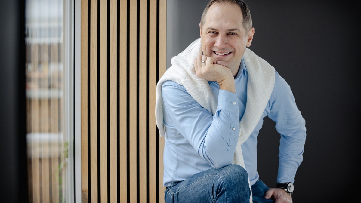 TELT HÁZ! Steigervald Krisztián: Szülői generációk harca - Hogyan értsük meg magunkat?